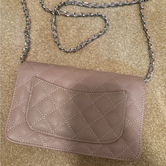 Purse - Picture 3 of 3